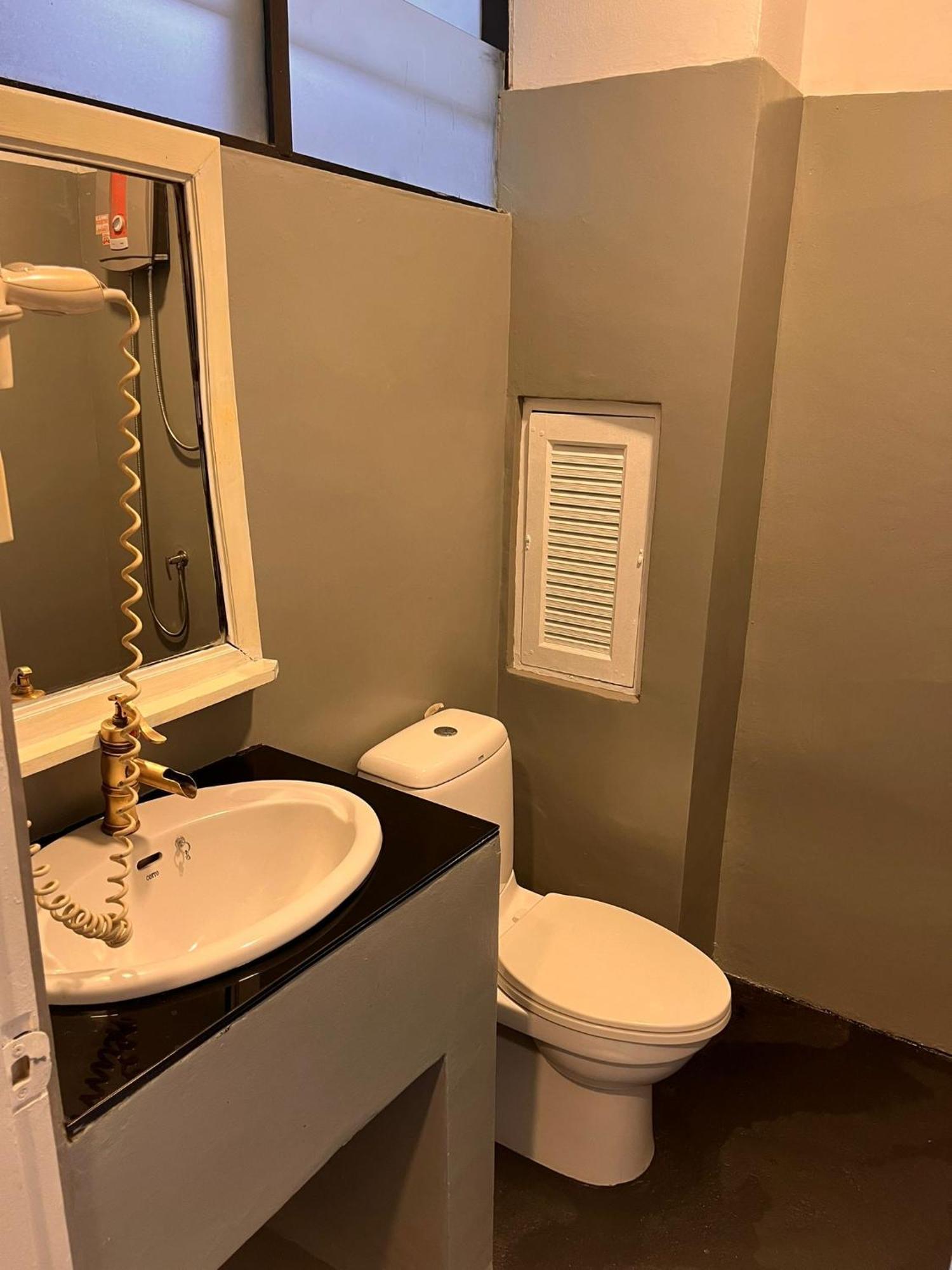 Отель Shalom Center Chaweng Samui Экстерьер фото