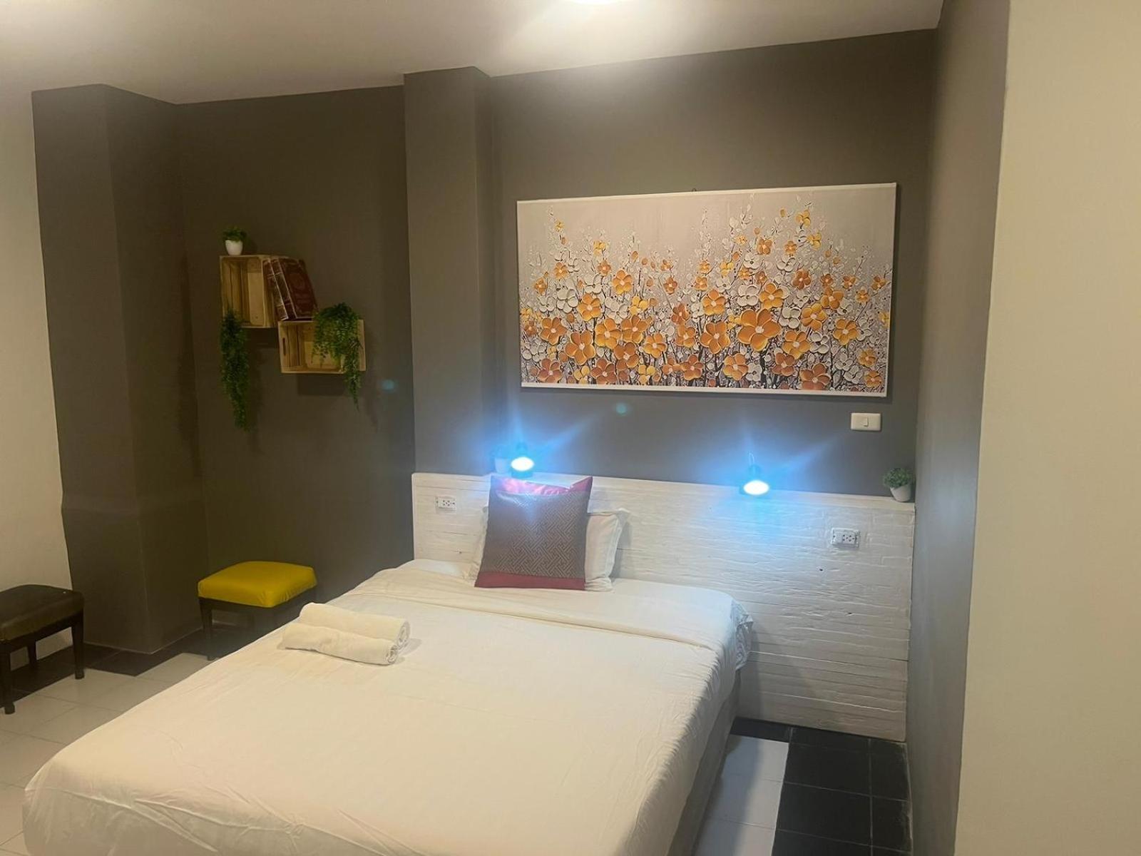 Отель Shalom Center Chaweng Samui Экстерьер фото